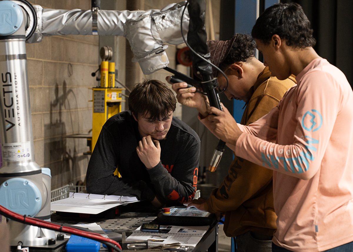 cm welding vectis cobot champions (4)